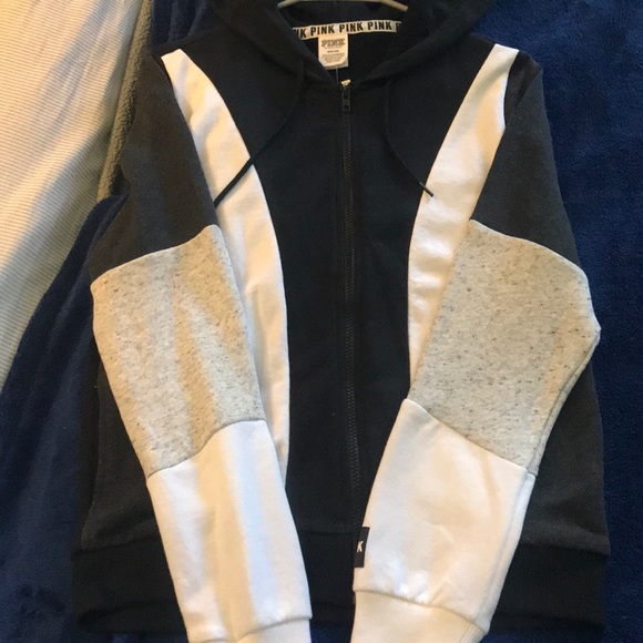 NWT VS Pink SweatShirt - Picture 2 of 8